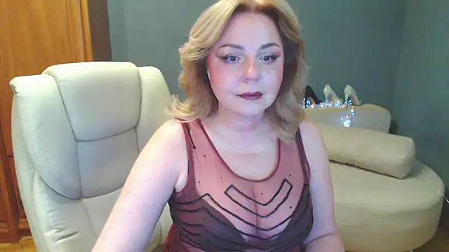 Snapshot of Cute_sun chatting on September 2025 05:51:01 PM Cute sun online show from September 2025 05:51:01 PM