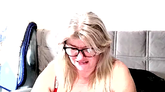 Diana 49 online show from March 2026 08:05:01 PM