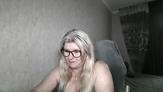 Diana 49 online show from May 2026 07:56:01 AM