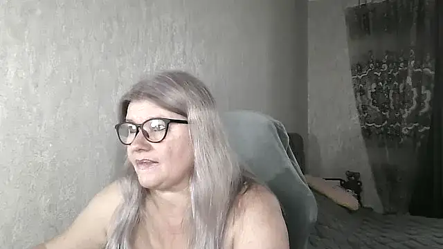 Diana 49 online show from May 2026 07:38:02 AM