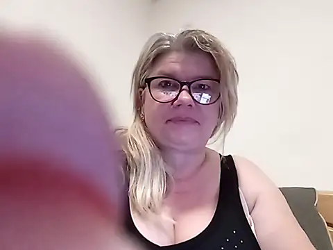 Diana 49 online show from April 2026 08:21:02 AM