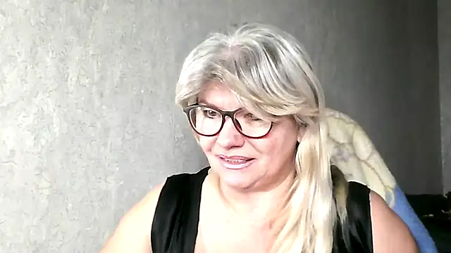 Diana 49 online show from December 2025 10:53:02 PM