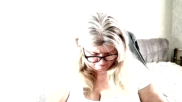 Diana 49 online show from March 2026 07:41:02 AM