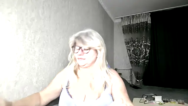 Diana 49 online show from December 2025 12:32:01 AM