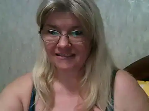 Diana 49 online show from March 2025 01:08:01 PM