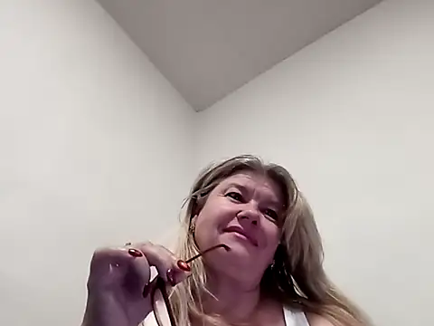 Diana 49 online show from April 2026 07:05:02 AM