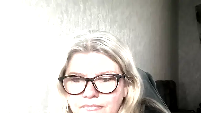 Diana 49 online show from April 2026 07:37:02 AM