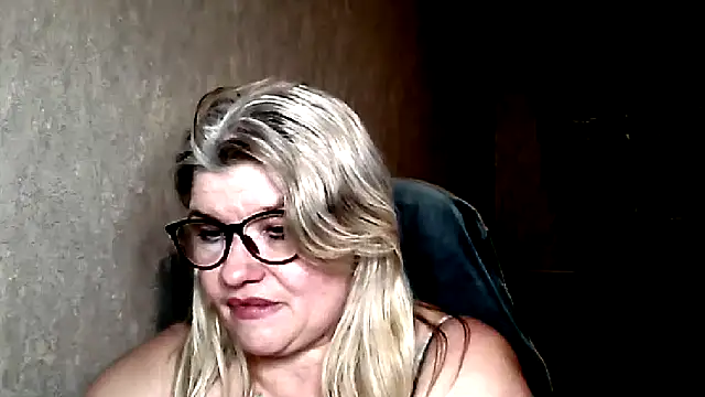 Diana 49 online show from March 2026 07:36:01 PM