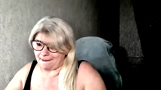 Diana 49 online show from March 2026 08:03:01 PM