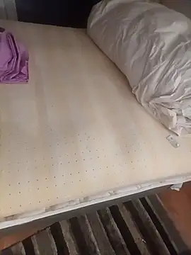 MmaxX004 online show from October 2025 08:32:02 PM