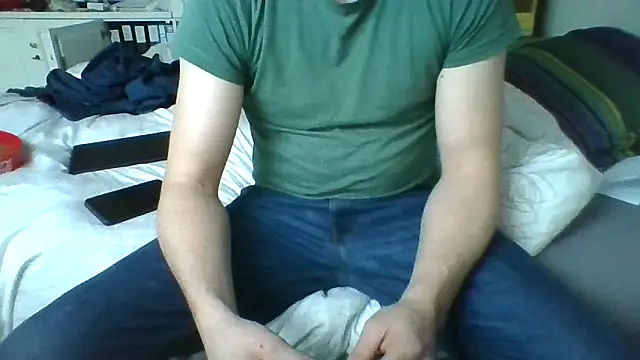 MmaxX004 online show from February 2025 04:46:02 PM