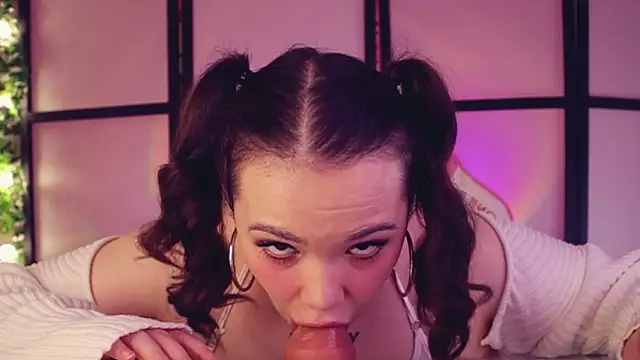 Chery Lady22 online show from March 2026 06:49:02 AM