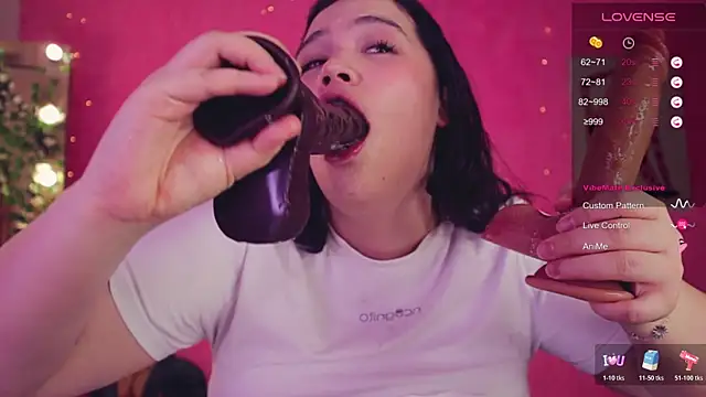 Chery Lady22 online show from December 2025 08:17:01 AM