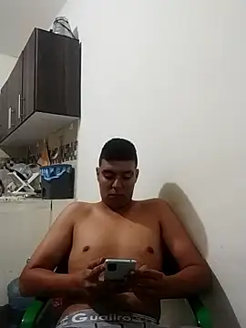 Chocolatinajet online show from January 2026 12:14:02 AM