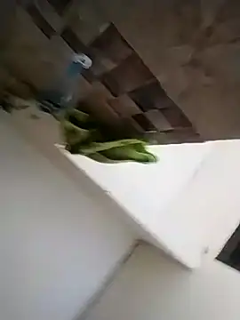 Chocolatinajet online show from April 2026 09:29:01 PM