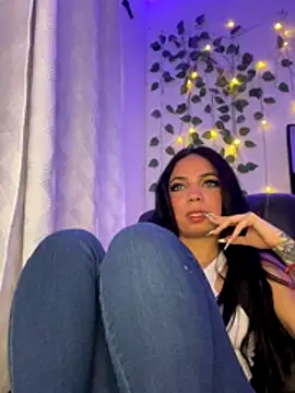 iam jaylow89 online show from November 2025 07:53:02 AM