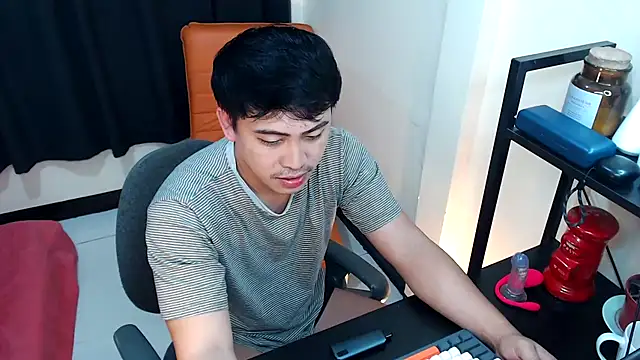 princeJayX online show from November 2025 04:17:01 AM