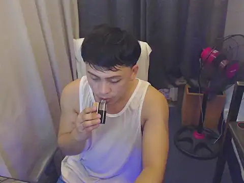 Snapshot of princeJayX chatting on June 2026 02:44:02 AM princeJayX online show from June 2026 02:44:02 AM