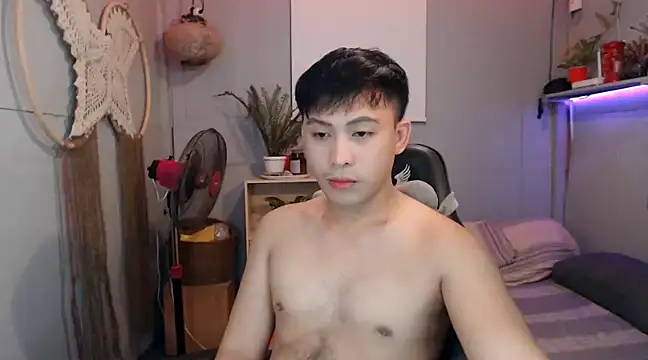 Snapshot of princeJayX chatting on February 2025 06:14:02 AM princeJayX online show from February 2025 06:14:02 AM