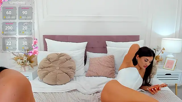 JasmiLyn online show from January 2026 07:12:01 PM