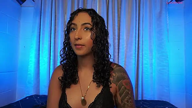 agatha collins  online show from September 2025 06:57:01 PM