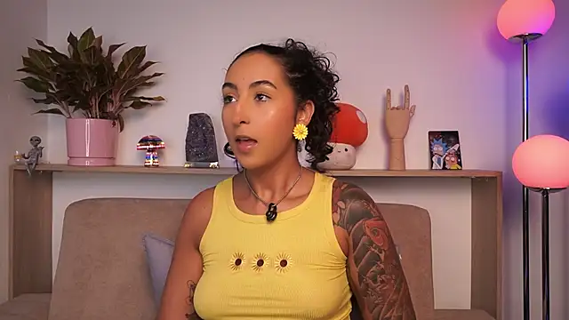 agatha collins  online show from June 2026 10:04:01 PM