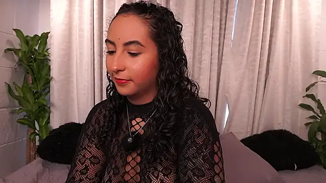 agatha collins  online show from December 2025 07:30:01 PM