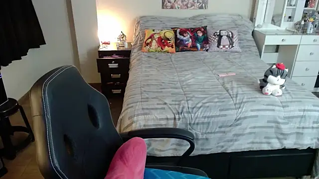 kittykat18x online show from October 2025 01:17:01 AM