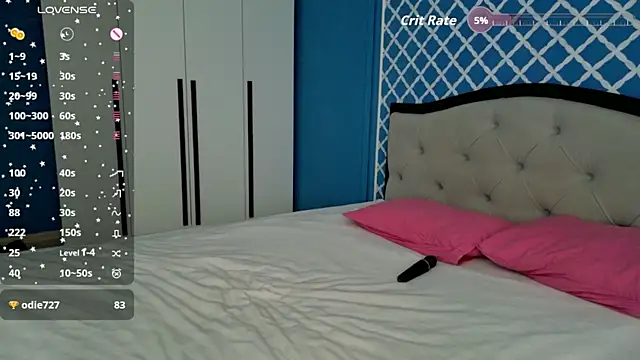 Busty Redhead online show from October 2025 07:20:02 AM