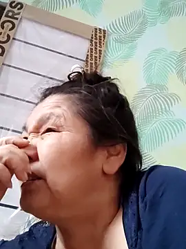 Zulfiya Bruce online show from February 2026 01:07:02 PM