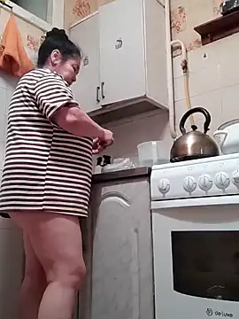 Zulfiya Bruce online show from March 2026 04:30:02 PM