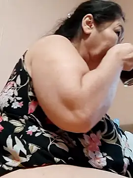 Zulfiya Bruce online show from January 2026 08:26:02 PM