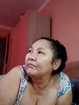 Zulfiya Bruce online show from November 2025 12:54:01 PM