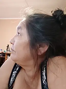 Zulfiya Bruce online show from September 2025 04:16:01 AM