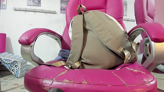 CAMILA--REY online show from December 2025 11:42:02 AM