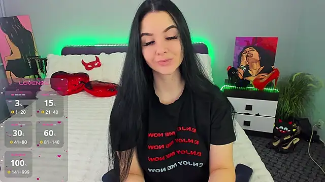 KeiraChoCo online show from November 2025 07:51:02 PM