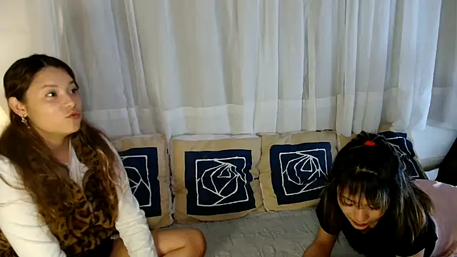3littleschoolteens online show from July 2026 02:16:01 AM