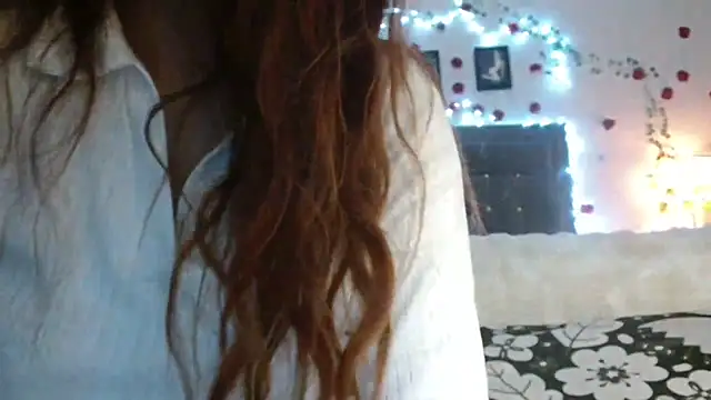 Snapshot of 3littleschoolteens chatting on February 2026 01:28:01 AM 3littleschoolteens online show from February 2026 01:28:01 AM