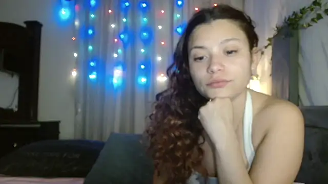 Snapshot of 3littleschoolteens chatting on March 2026 08:03:01 AM 3littleschoolteens online show from March 2026 08:03:01 AM