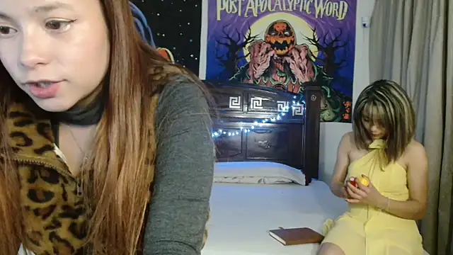 Snapshot of 3littleschoolteens chatting on March 2026 03:57:01 AM 3littleschoolteens online show from March 2026 03:57:01 AM