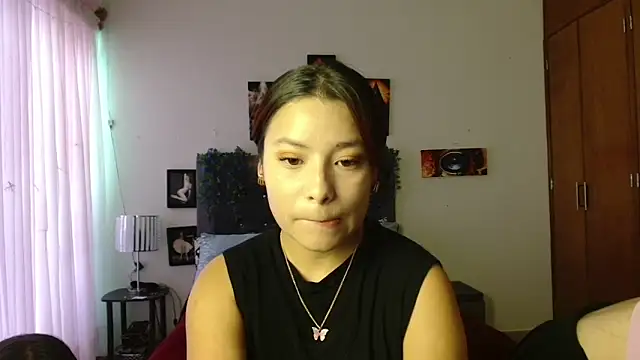 Snapshot of 3littleschoolteens chatting on October 2025 04:17:01 PM 3littleschoolteens online show from October 2025 04:17:01 PM