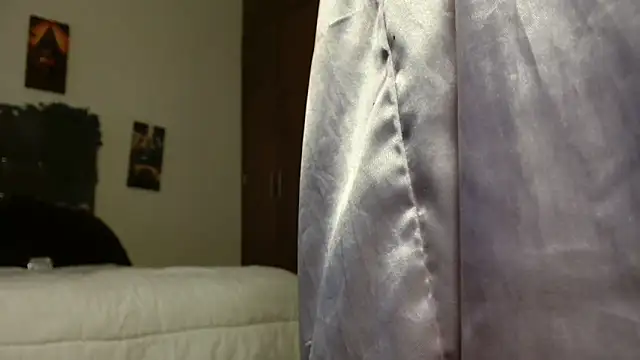 Snapshot of 3littleschoolteens chatting on November 2025 09:30:02 PM 3littleschoolteens online show from November 2025 09:30:02 PM