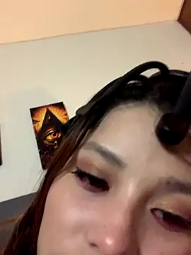 Snapshot of 3littleschoolteens chatting on November 2025 06:17:01 AM 3littleschoolteens online show from November 2025 06:17:01 AM