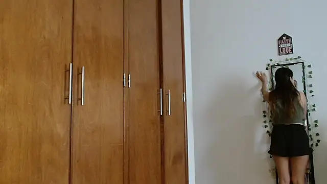 Snapshot of 3littleschoolteens chatting on January 2026 07:51:02 PM 3littleschoolteens online show from January 2026 07:51:02 PM