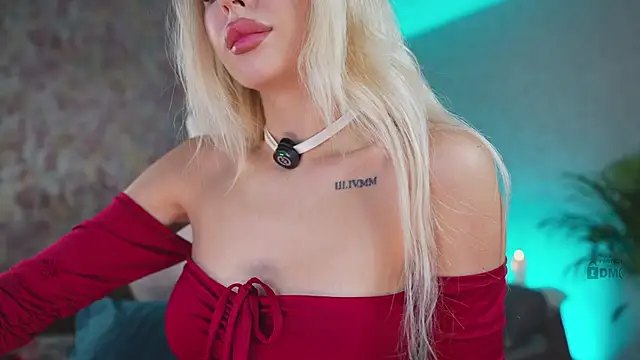 misstics  online show from November 2025 10:32:01 PM