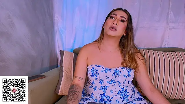 ISABELLASSMITH online show from November 2025 09:40:01 PM