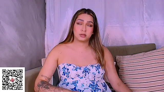 ISABELLASSMITH online show from October 2025 12:32:01 AM