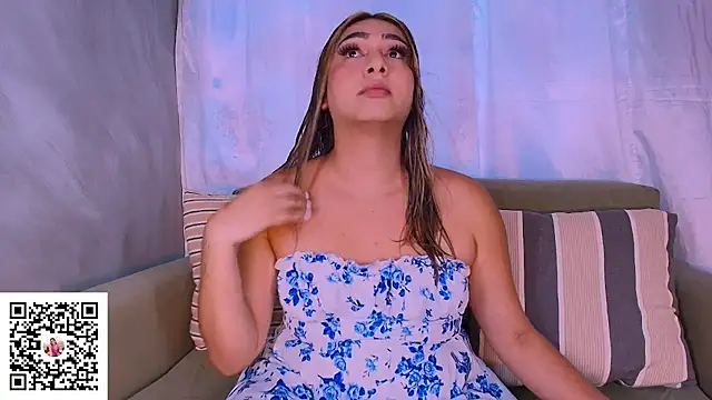 ISABELLASSMITH online show from September 2025 04:25:01 PM