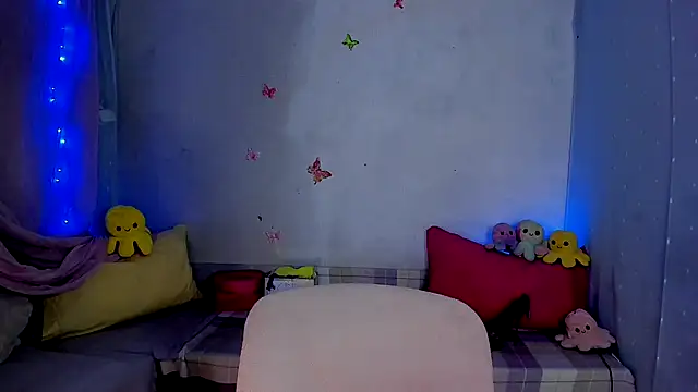 LickLizzy online show from September 2025 12:02:02 AM