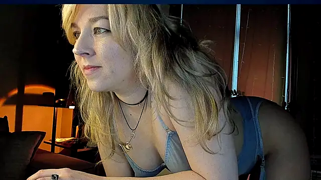 5 in one online show from March 2025 04:27:01 AM